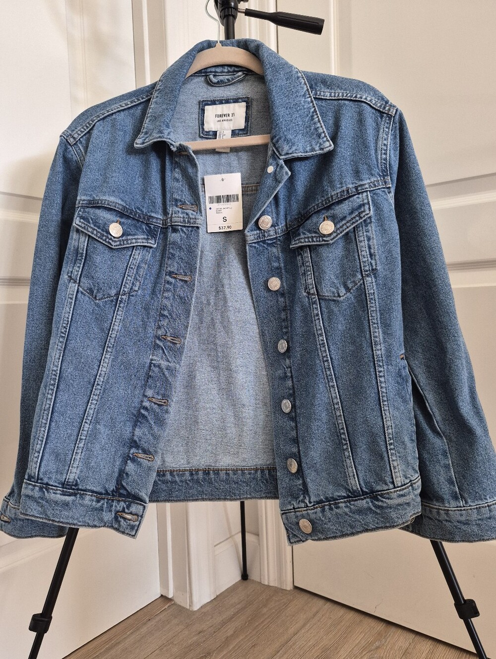 Forever 21 Blue Denim Jacket - Women's Small